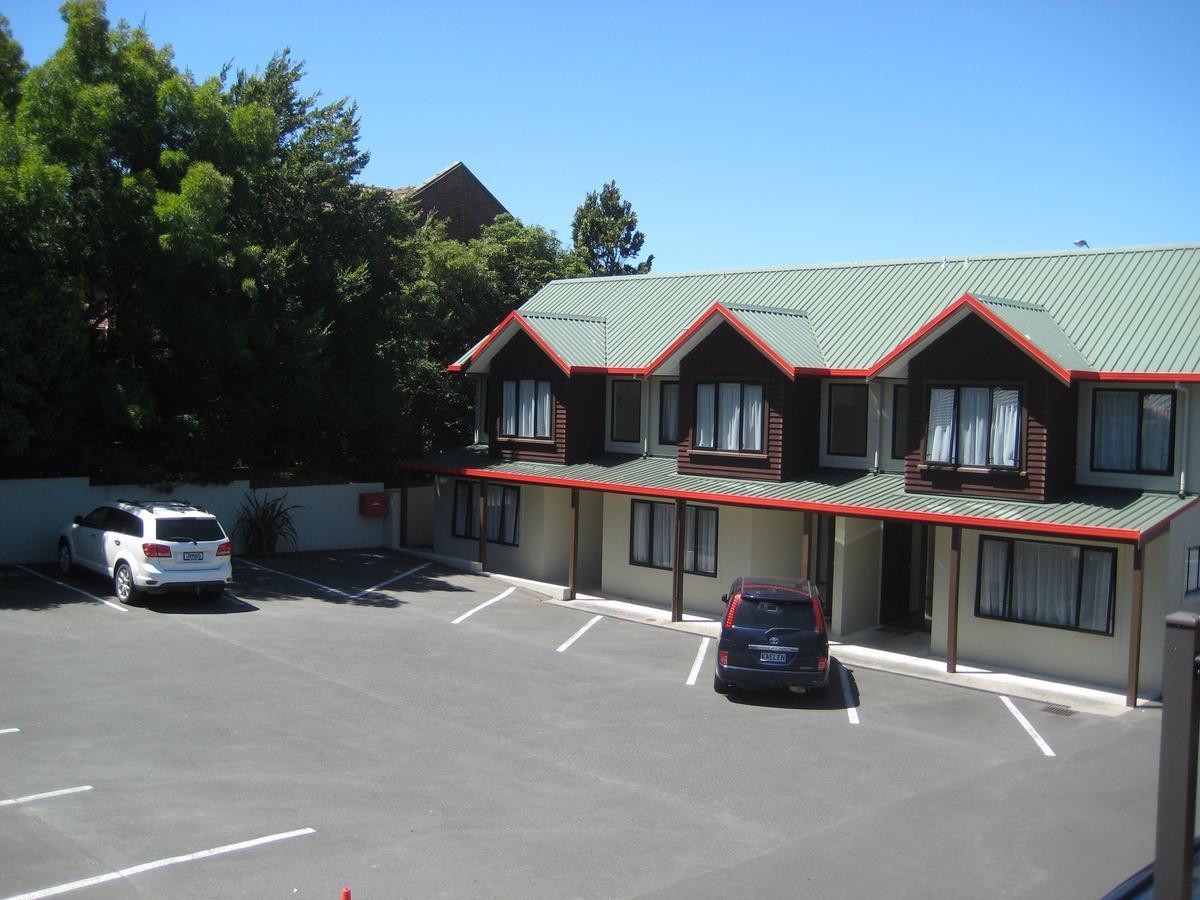 755 Regal Court Motel Dunedin Exterior photo